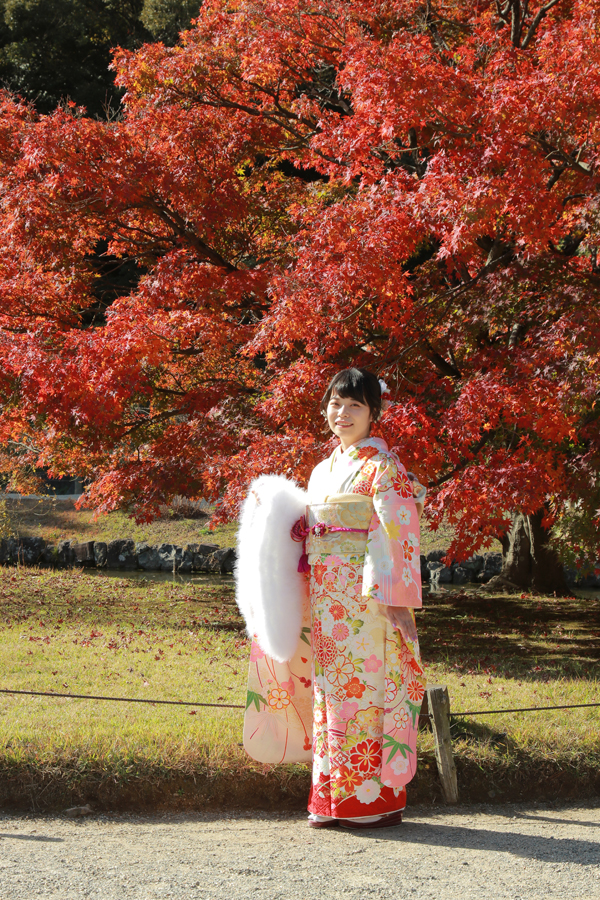 振袖　前撮り　ロケーション撮影　紅葉　写真館　フォトスタジオ