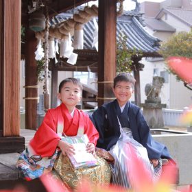 七五三　お参り　お出掛け　衣装レンタル　ご祈祷　神社　フォトスタジオ　写真館