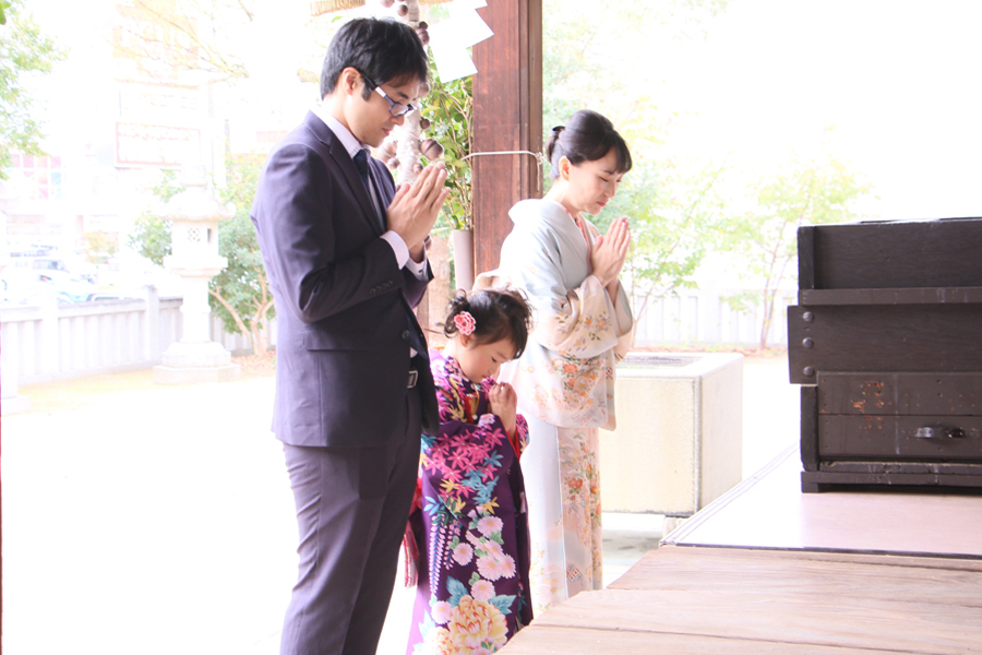七五三 お参り お出掛け 衣装レンタル ご祈祷 神社 フォトスタジオ 写真館