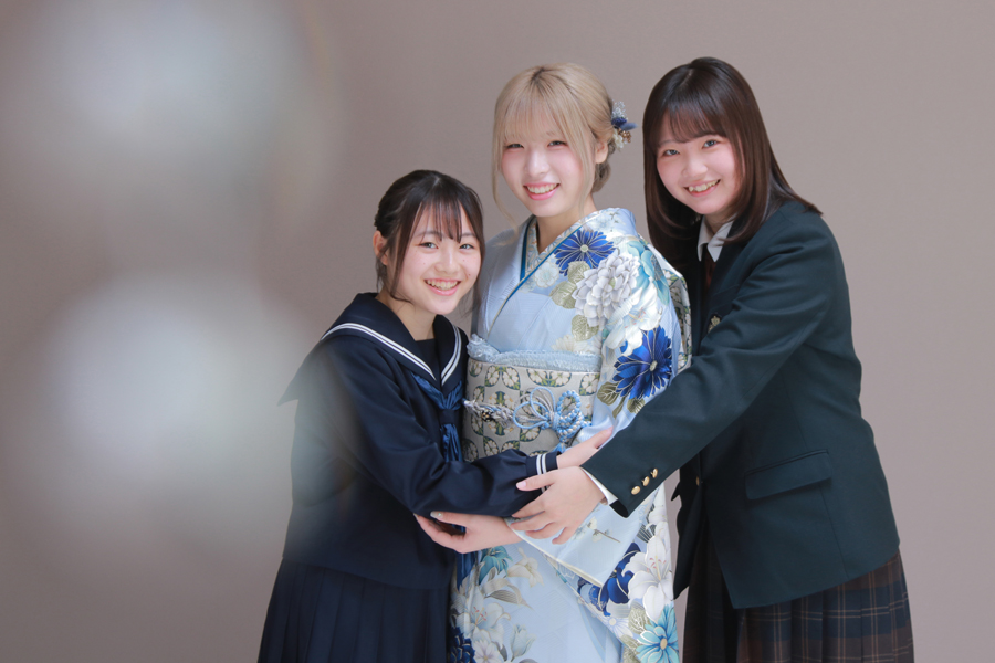 記念撮影　家族写真　フォトスタジオ　写真館　振袖　前撮り